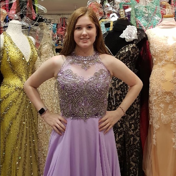 Prom Dress - Picture 4 of 4